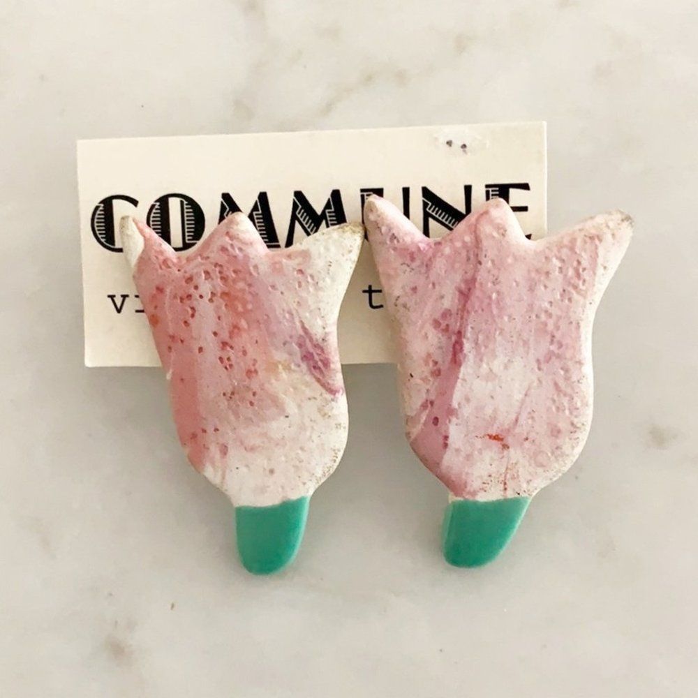 Vintage 1980s hand painted large pink & green tulip earrings